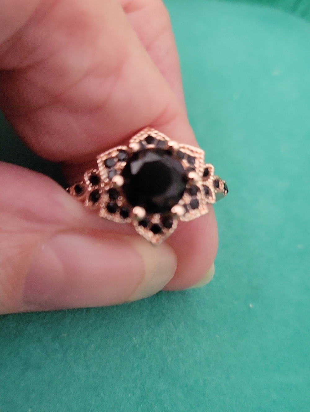 Elegant Rose Gold Black Gemstone Filigree Ring size 6